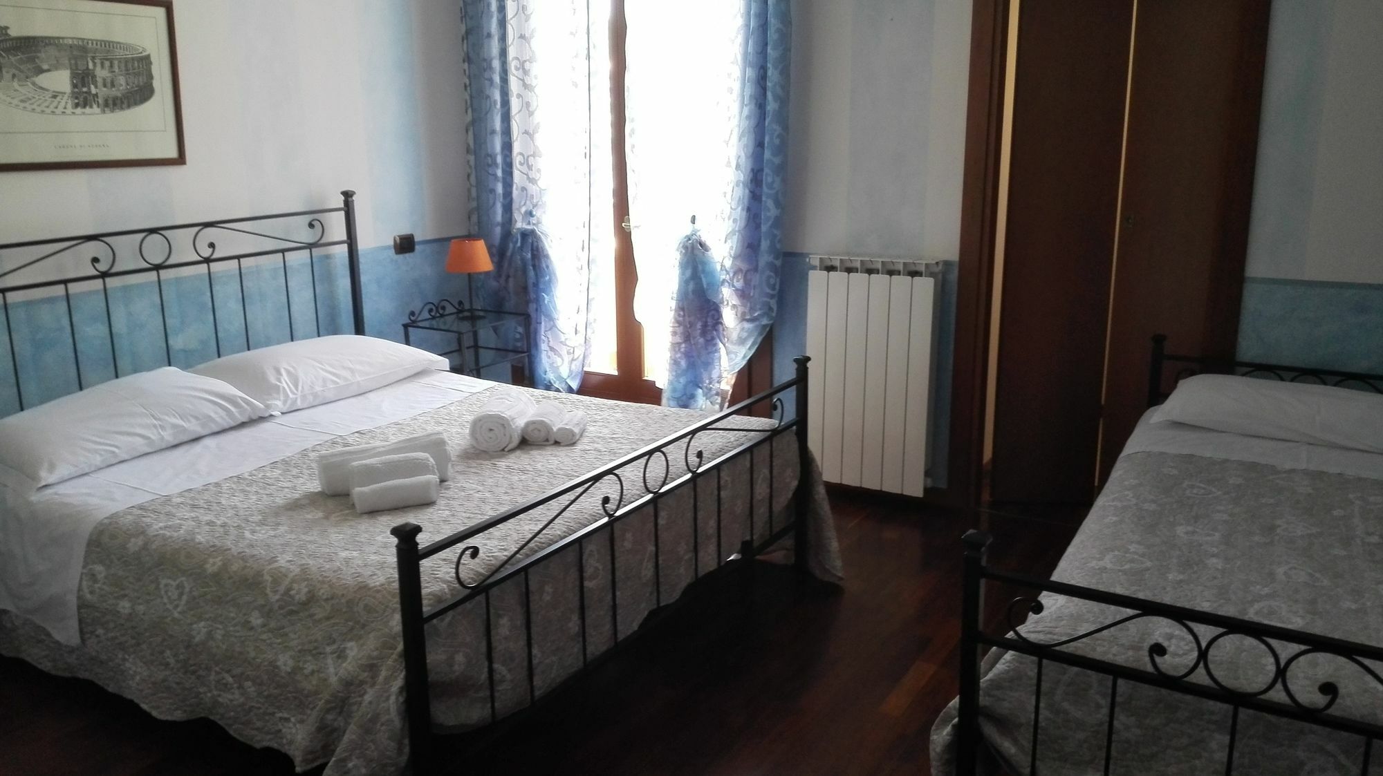 Acteaverona Buitenkant foto